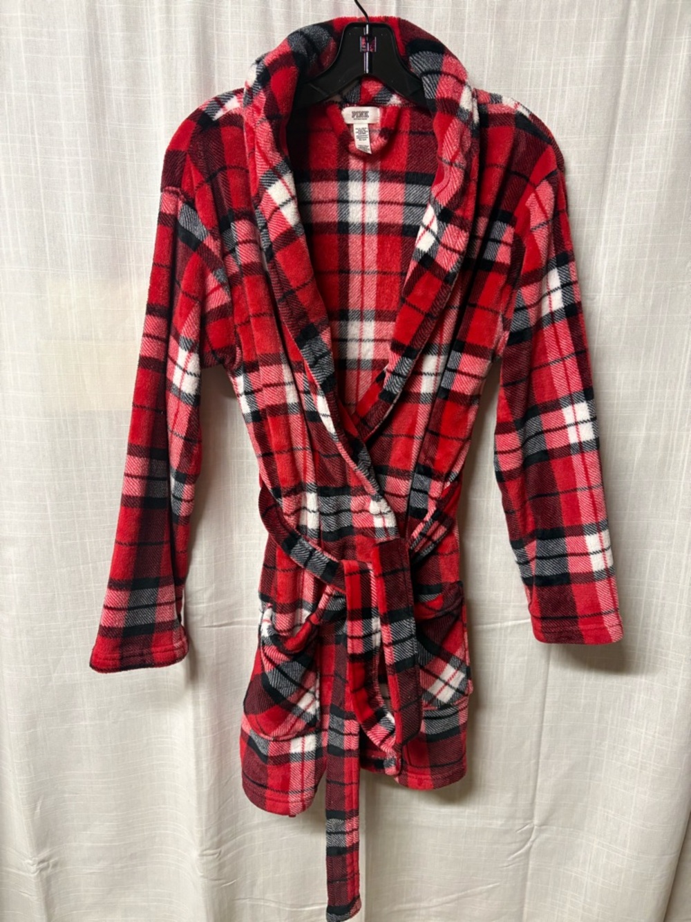 PINK Victoria's Secret Red and Black Plush Plaid Sleepwear Top